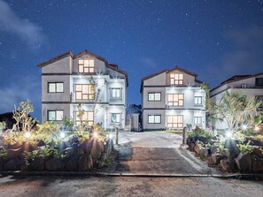 Exterior - Jeju Pelong Pension (Jeju City)