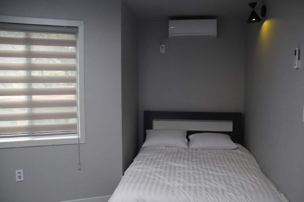 1 bedroom, free WiFi