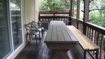 Habitació bàsica, 1 dormitori (101ho) | 1 dormitori i wifi gratuïta