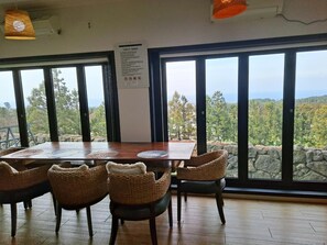 Basic Room, 1 Bedroom (Dokchae) | 1 bedroom, free WiFi - Jeju Haemil Resort (Jeju City)