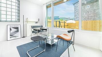 Camera Basic, 3 camere da letto (STAY โ
 (Dokchaepoolvilla,netflix)) | 3 camere, Wi-Fi gratuito