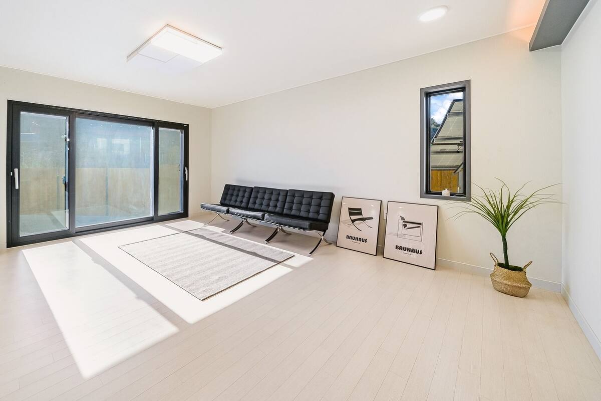 Basic Room, 4 Bedrooms (STAY camp(beamprojector)) | 3 bedrooms, free WiFi