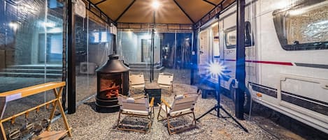 Basic Room, 4 Bedrooms (STAY camp(beamprojector)) | 3 bedrooms, free WiFi