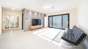基本客房, 4 間臥室 (STAY camp(beamprojector)) | 3 間睡房、免費 Wi-Fi