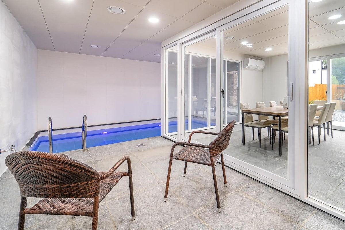 Basic Room, 4 Bedrooms (STAY Ⅲ(Dochaepoolvilla,miniterrace)) | 3 bedrooms, free WiFi