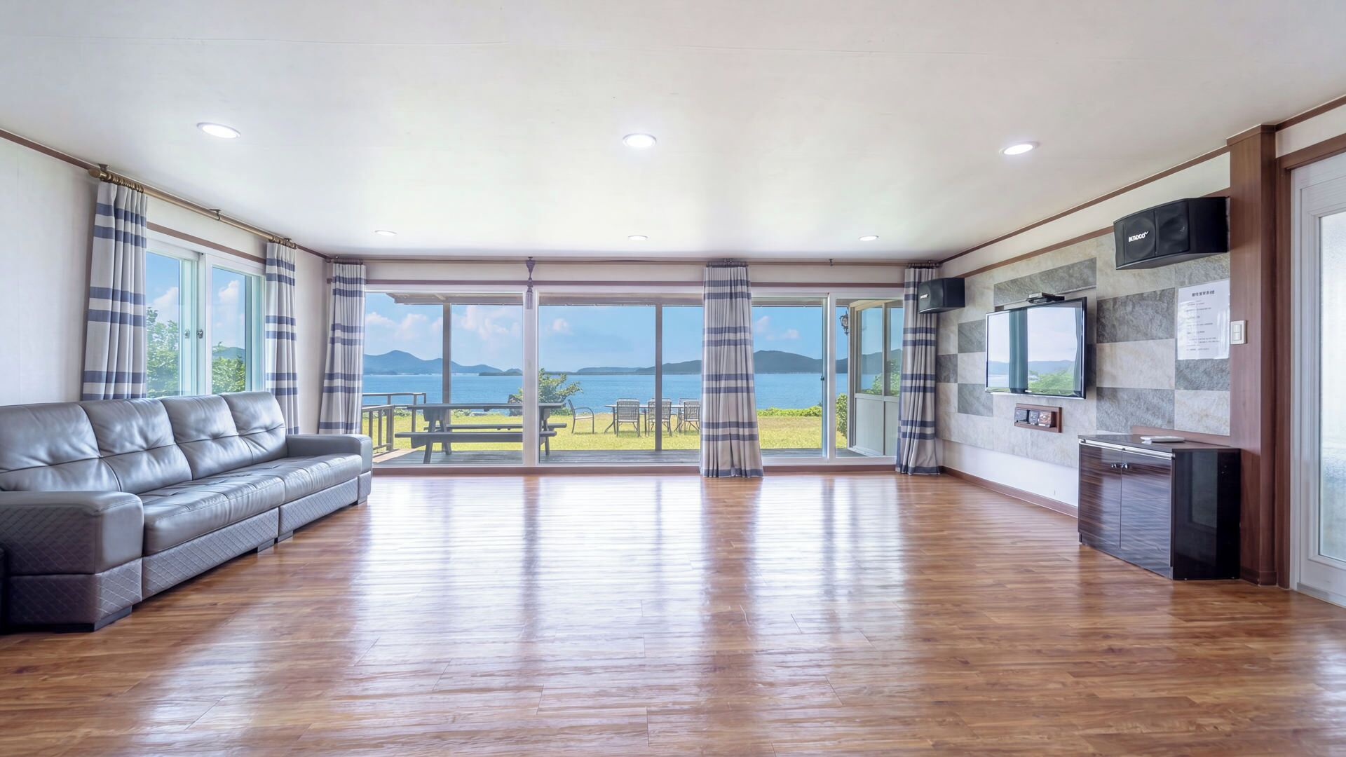 Basic Room, 3 Bedrooms (Boracay(Oceanview,group)) | 1 bedroom, free WiFi