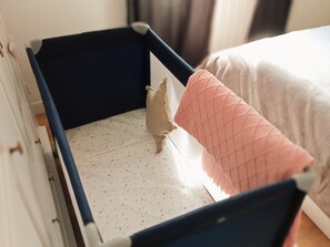 2 bedrooms, in-room safe, soundproofing, iron/ironing board - La FONTAINE DES PRES (Tourlaville)