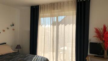 1 chambre, Wi-Fi gratuit, draps fournis