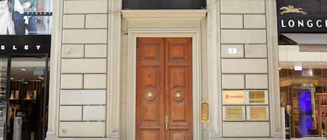 Lối vào nơi lưu trú