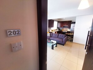 Exterior - Promenade Breeze City Apartment (Larnaca)