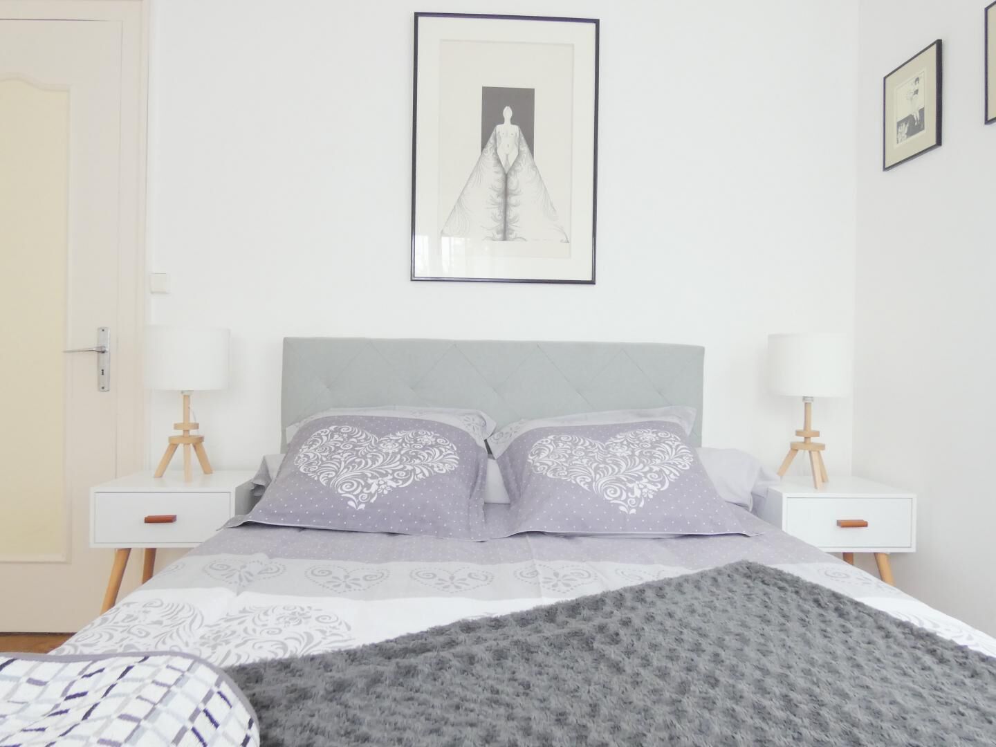 2 slaapkamers, een strijkplank/strijkijzer, reisbedje, gratis wifi