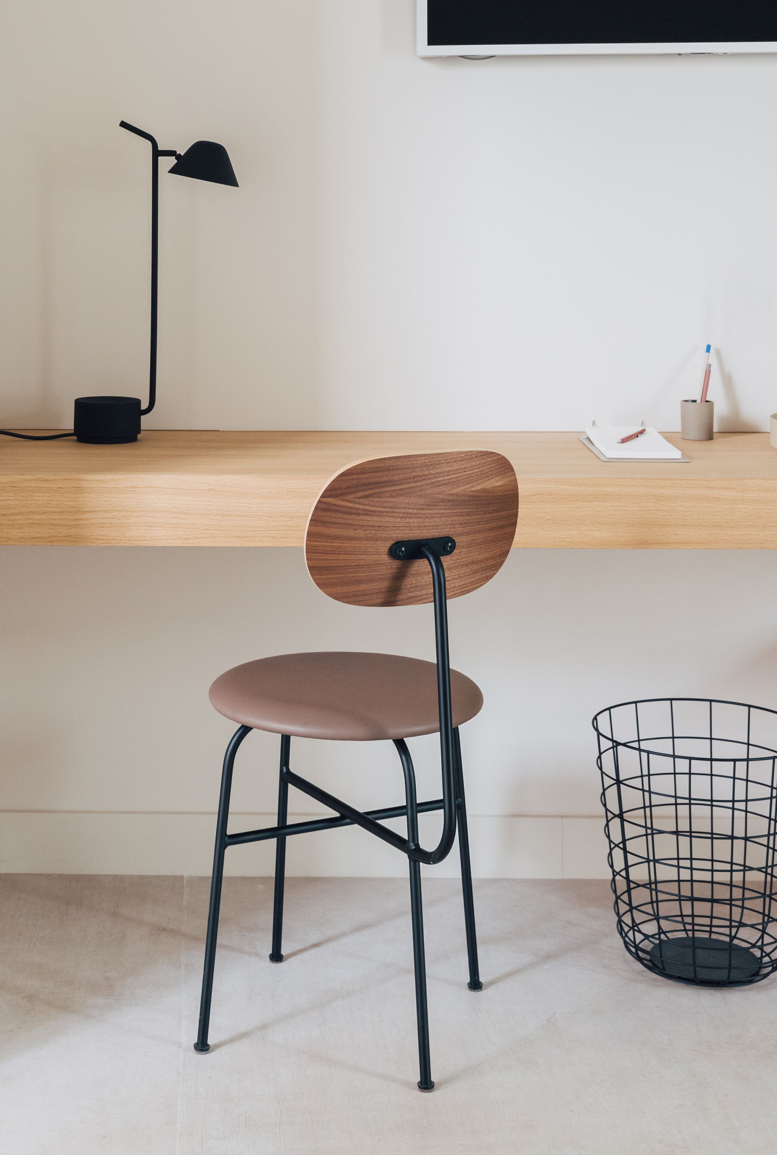 standard double room | premium bedding, down duvets, in-room safe, desk