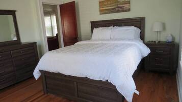 2 Schlafzimmer, Zimmersafe, Bügeleisen/Bügelbrett, kostenloses WLAN