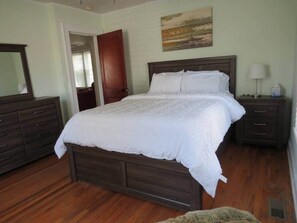 2 Schlafzimmer, Zimmersafe, Bügeleisen/Bügelbrett, kostenloses WLAN