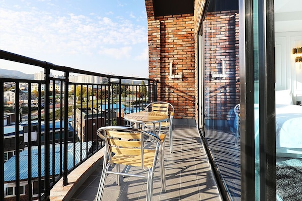 VIP room | Terrace/patio