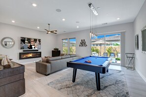 Smart TV, fireplace, offices, computer monitors