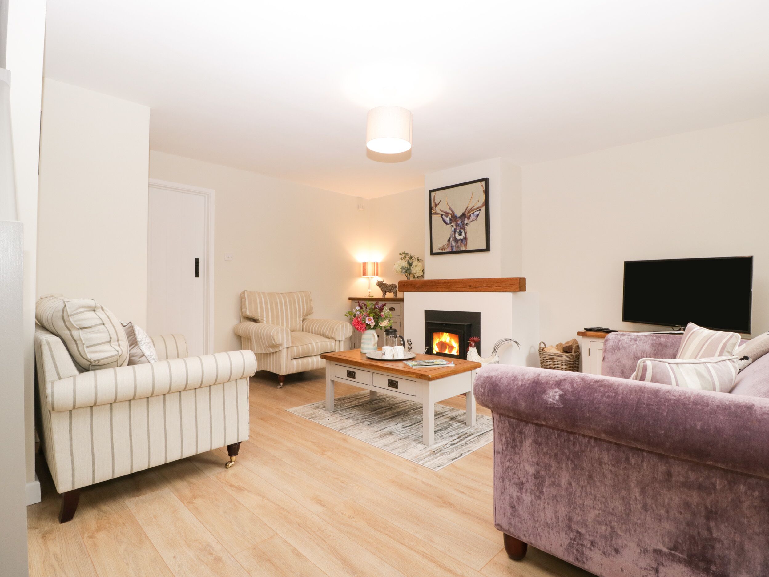 คอทเทจ | ภายใน