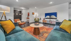 TV, offices
