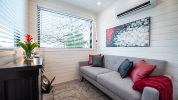 Televisión, oficina