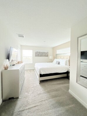 5 Schlafzimmer, Bügeleisen/Bügelbrett, Reisekinderbett, WLAN