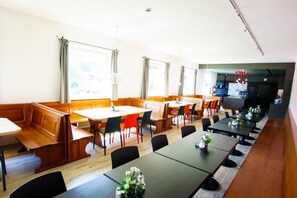 Desayuno buffet incluido todos los días