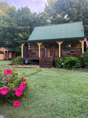Cabin, 2 Bedrooms | Exterior
