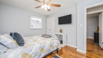 3 Schlafzimmer, Bügeleisen/Bügelbrett, WLAN, Bettwäsche