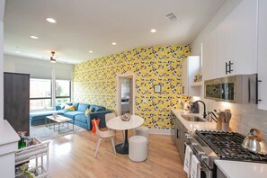 Immagine non classificata, 3 di 38, pulsante