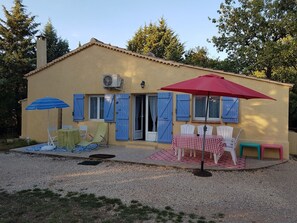 Ferienhaus, 2Â Queen-Betten | Kinderbereich