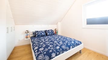 2 slaapkamers, reisbedje, wifi