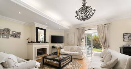 Semi-detached house, 500m from the lake in Quinta do Lago, perfect for your vacation