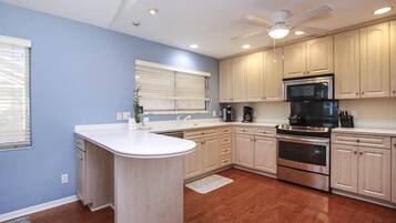 Casa (Sandcastle Home) | 4 habitaciones y wifi gratis