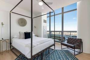 3 bedrooms, iron/ironing board, travel cot, WiFi