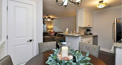 PRIVATE CONDO IN SPRING BRANCH