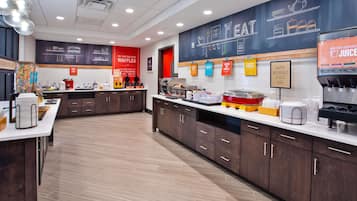 Bao gồm bữa sáng buffet hàng ngày