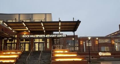 Come stay and enjoy the cozy & comfortable Frances House!