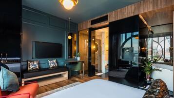 Luxury Penthouse - City Views | In-room safe, desk, blackout drapes, iron/ironing board