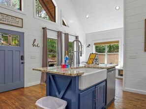 Interior - Serene Forest Cabin Escape with Hot Tub (Broken Bow)