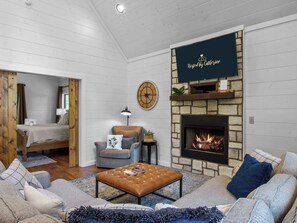 Interior - Serene Forest Cabin Escape with Hot Tub (Broken Bow)