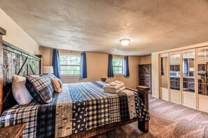 Huis, meerdere bedden, open haard, uitzicht op rivier | 3 slaapkamers, individueel gedecoreerd, individueel gemeubileerd