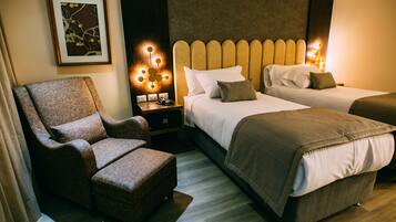 Twin Room, Non Smoking, City View