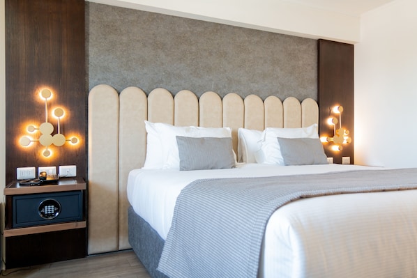 Caja de seguridad en la habitación y sistema de insonorización