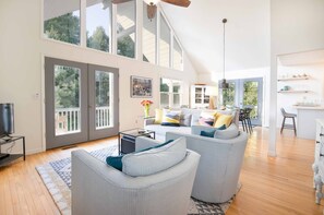 Smart TV, fireplace, table football, books