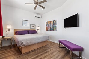 1 slaapkamer, een strijkplank/strijkijzer, gratis wifi, beddengoed