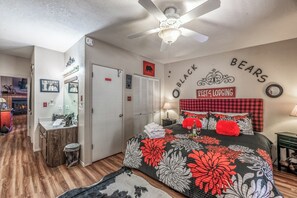 Estudio (3 Bedrooms) | Servicio de la propiedad