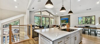 High Meadow Luxury 5BR,3BA- 8 Min to Heavenly