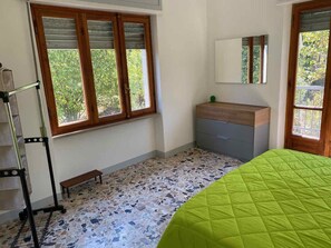 2 dormitorios, wifi gratis, ropa de cama