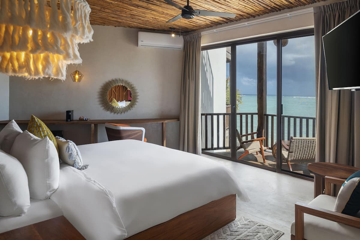 Beachfront Upper King
