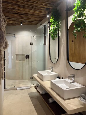 Free toiletries, hair dryer, bathrobes, towels - Nerea Tulum (Tulum)