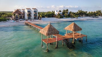 Dock